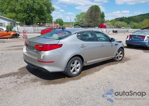 2015 Kia Optima Lx z USA, uszkodzony, nr VIN 5XXGM4A70FG392359